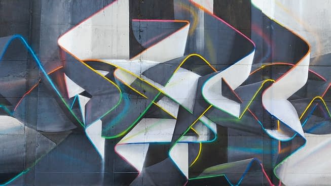Mural painting representing weaving stiff ribbons forming the name of the artist Dado, in dark grays and white tones with sharp cutting multi color outline. Core detail